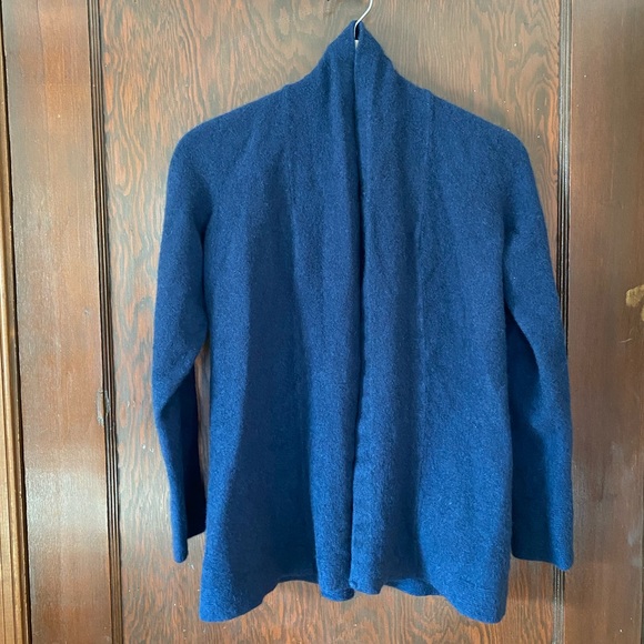 Native World Cardigan - Picture 2 of 9